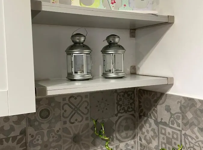 Lägenhet Lovely 1-bd With Patio In Center *